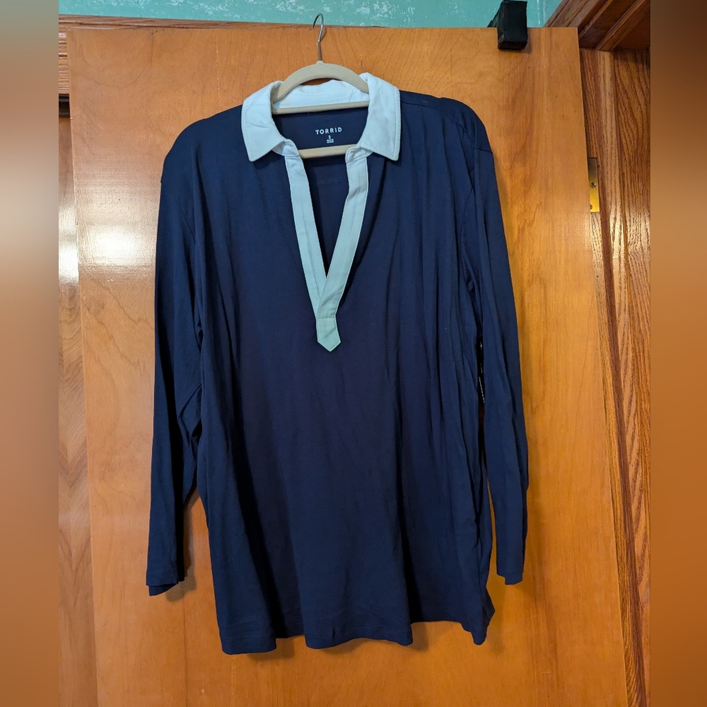 Torrid Navy Blue Long Sleeve Shirt with Light Blue Collar